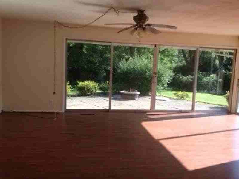 342 Walker Rd - Photo 2 of 7