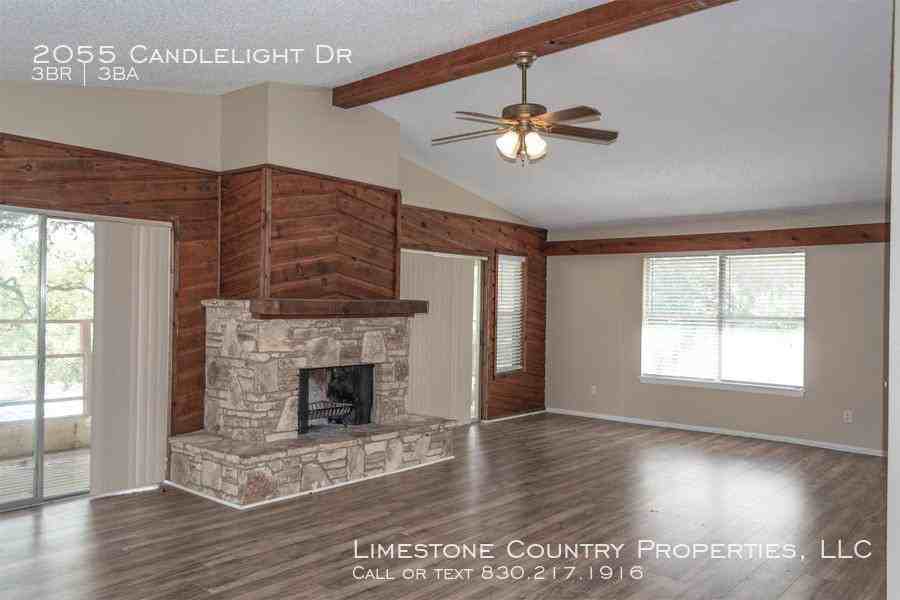 2055 Candlelight Dr - Photo 2 of 12