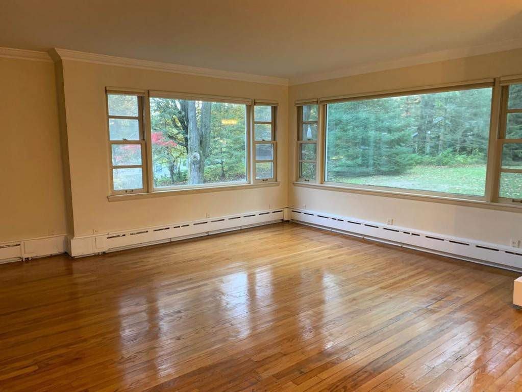 1325 Park Row #1 - Photo 3 of 10