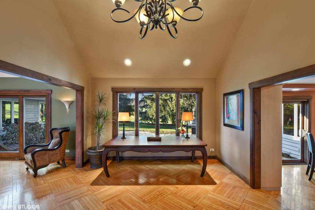 238 Biltmore - Photo 3 of 23