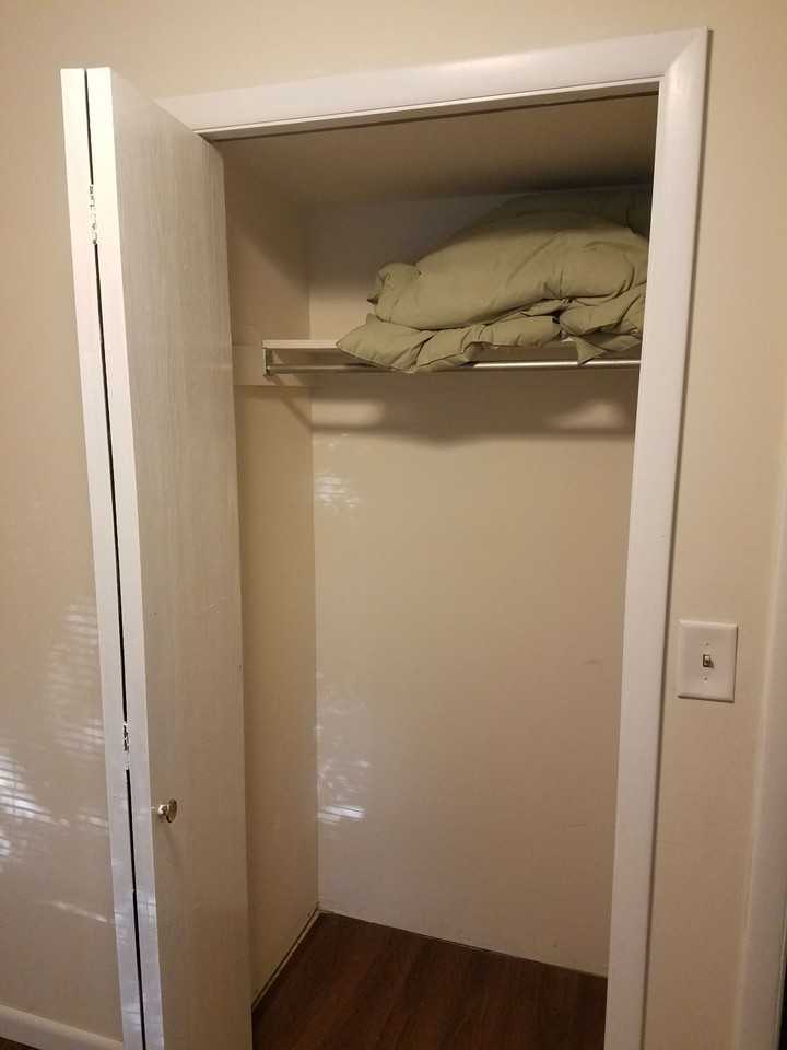 3026 Scarborough Rd - Photo 2 of 12