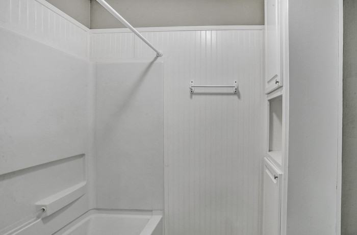 1623 Melrose Place - Photo 2 of 12