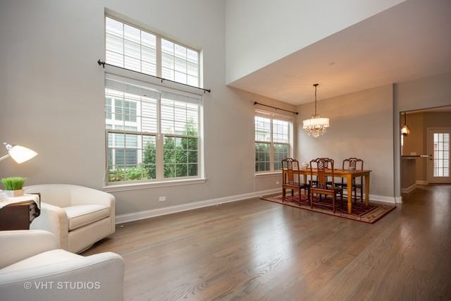 2010 Shermer - Photo 2 of 18