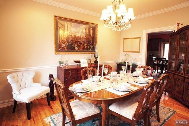 545 Ryeside Ave - Photo 3 of 6