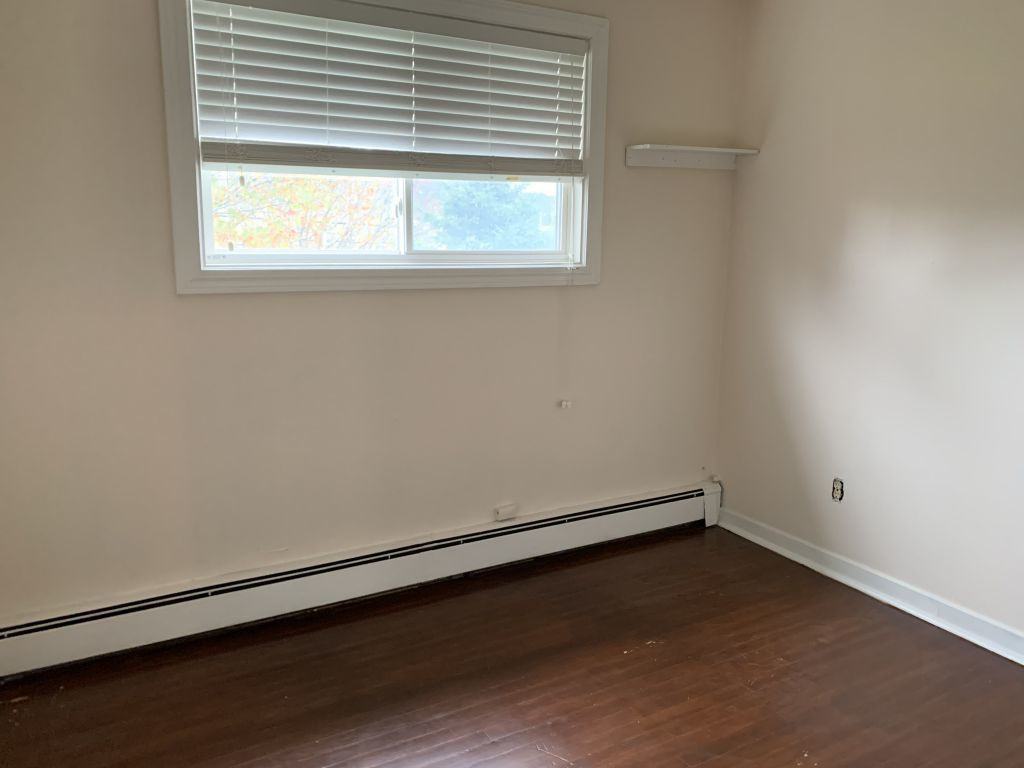 58 Viking Road - Photo 3 of 10