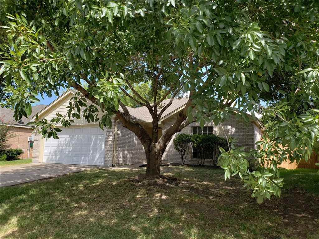 104 Rosemary Cv - Photo 2 of 18