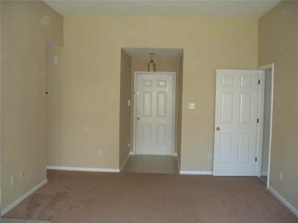 104 Rosemary Cv - Photo 3 of 18