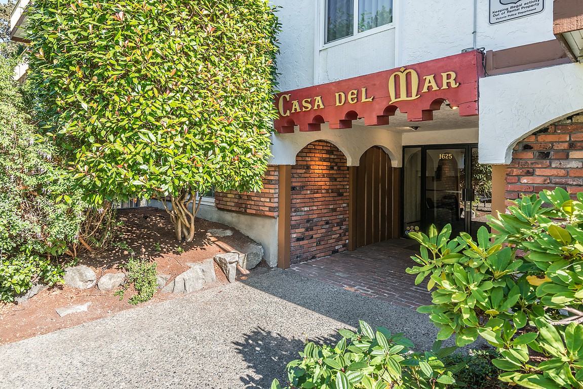Casa del Mar - Photo 3 of 9