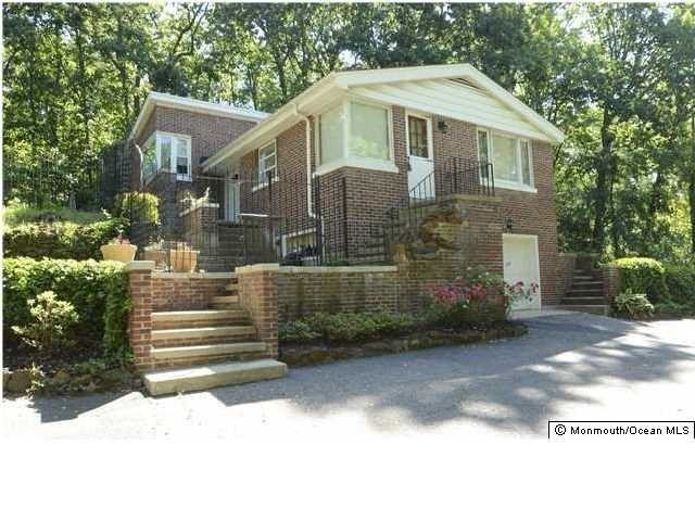 571 Kings Hwy E - Photo 2 of 19