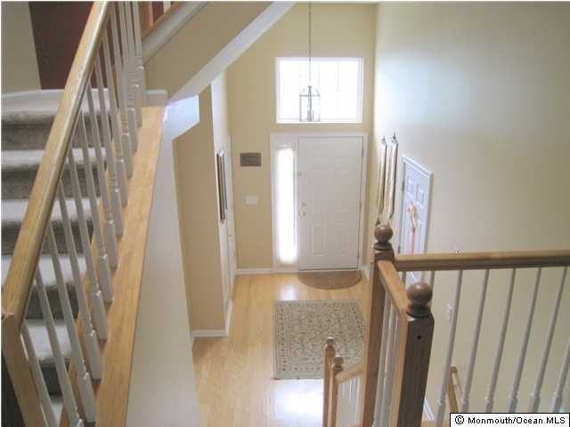 3 Linda Pl - Photo 2 of 10