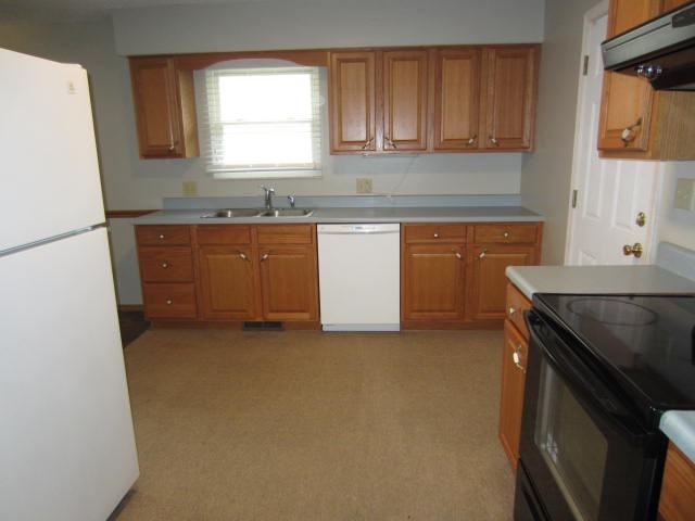 1013 E Guinevere St - Photo 6 of 23