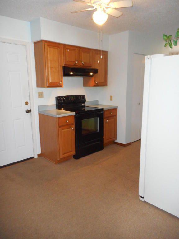 1013 E Guinevere St - Photo 7 of 23