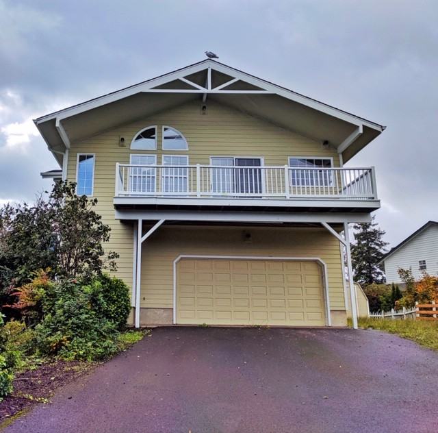 3318 Ne 34th Loop - Photo 2 of 31