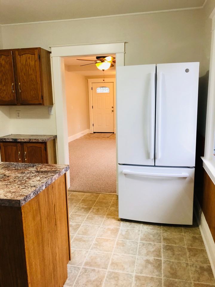 707 N Wenona St - Photo 3 of 5