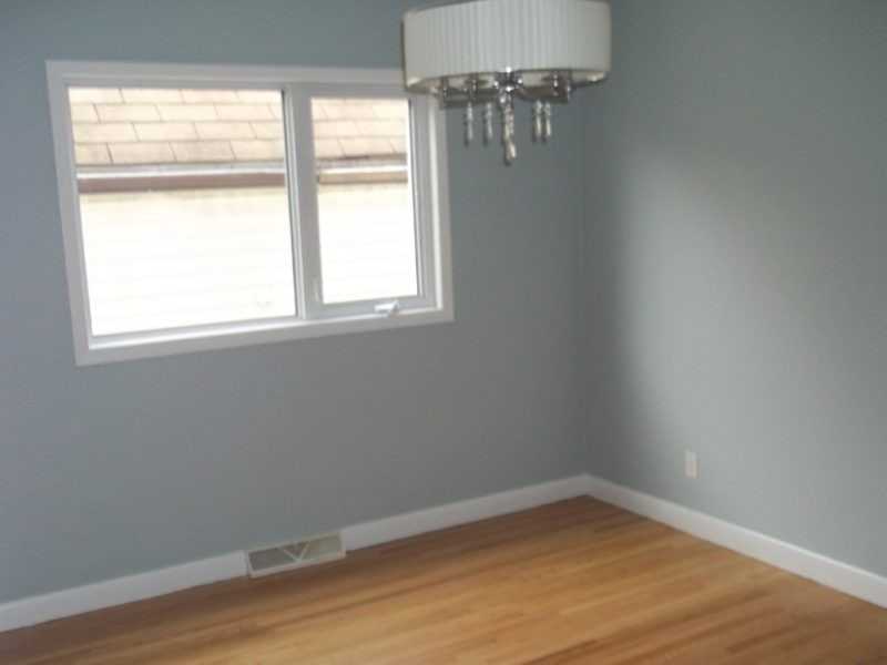 858 - 858 Burnell Street - Photo 3 of 7