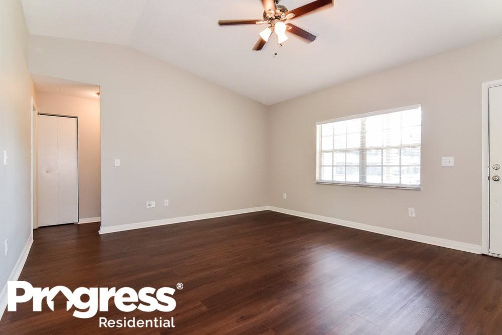 14515 Farm Hills Pl - Photo 3 of 15