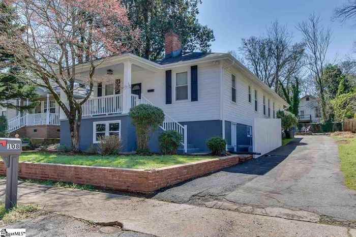 108 Rose Avenue - Photo 2 of 19