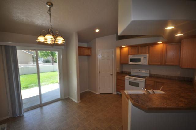 1297 E Sicily St - Photo 3 of 15