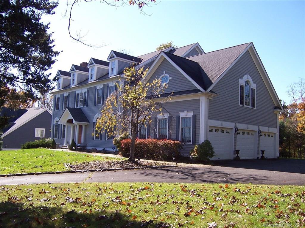 23 Surrey Lane - Photo 2 of 34