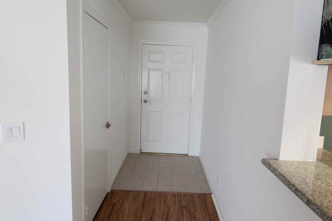 Magnolia Blvd. & Van Nuys Blvd. - Photo 3 of 32