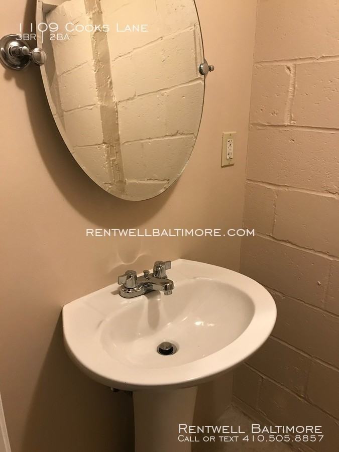 1109 Cooks Lane - Photo 3 of 17