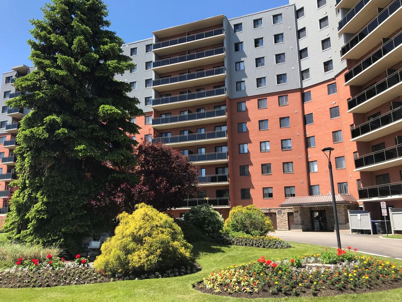 614 Lake Street #812