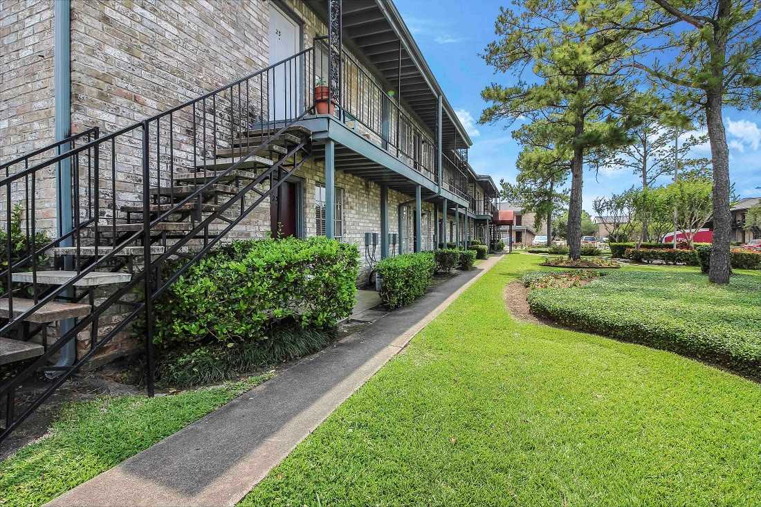 Pine Terrace Apartments 3901 Omeara Dr, Houston, TX 77025 Zumper