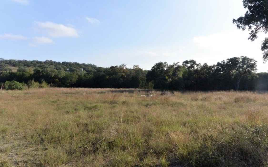 221 Ranch Cir Dr - Photo 3 of 22