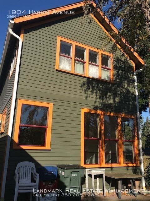 1904 Harris Avenue - Photo 3 of 27