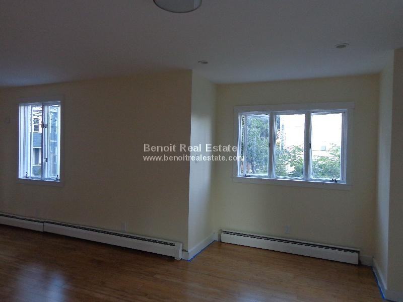 36 Sewall St - Photo 2 of 15