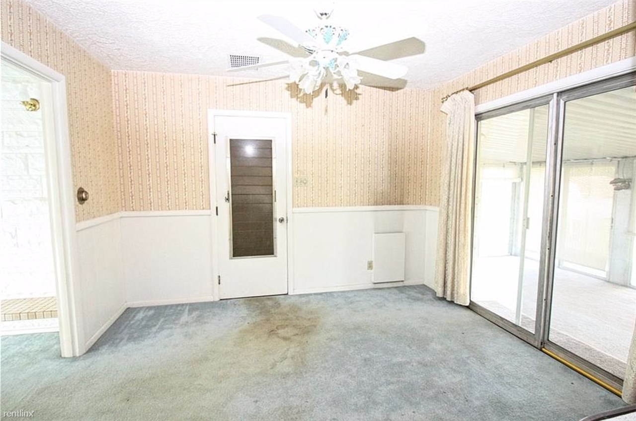 210 E Cragmont Dr - Photo 3 of 9