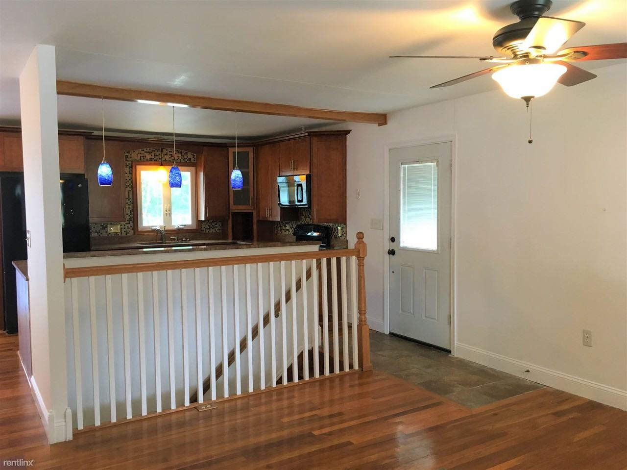 327 Park Hall S - Photo 3 of 23