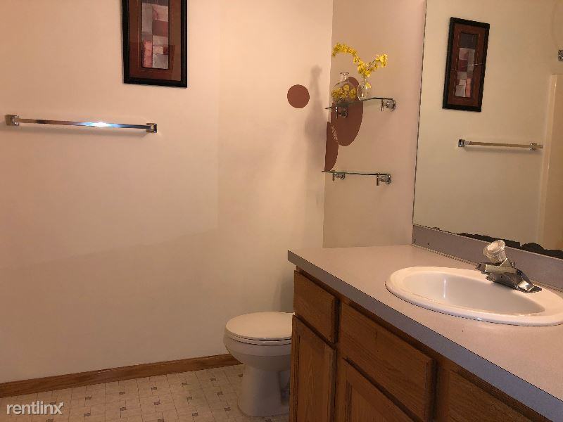 11887 River Hills Drive