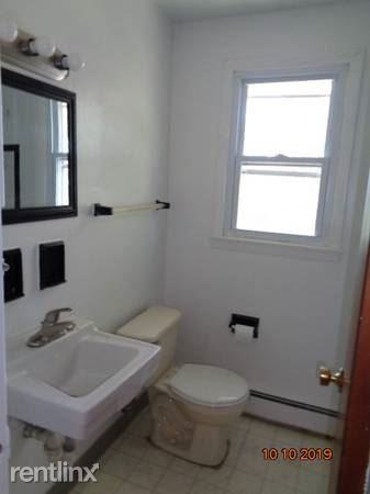 63 Polaris St - Photo 2 of 12