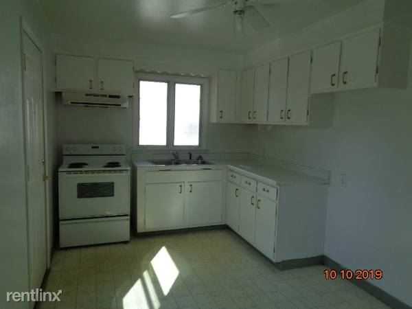 63 Polaris St - Photo 3 of 12