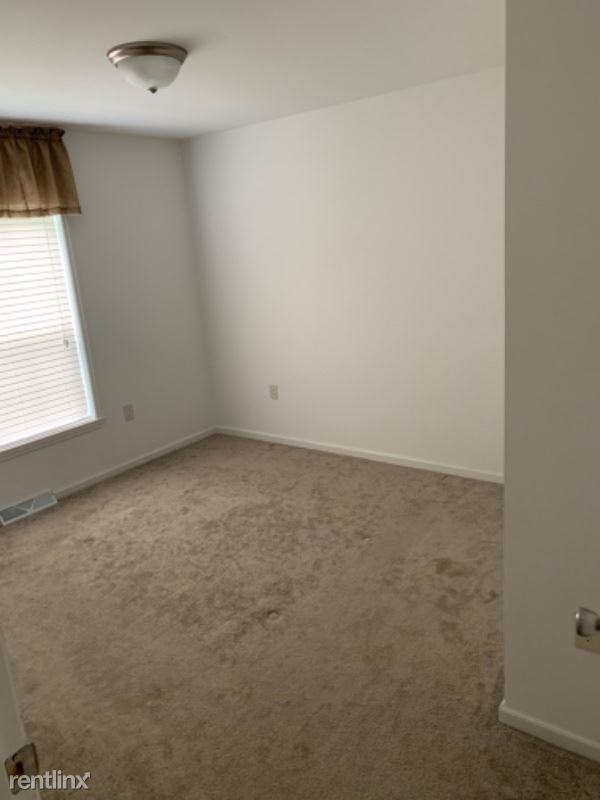 20 Parmley Ln - Photo 2 of 12