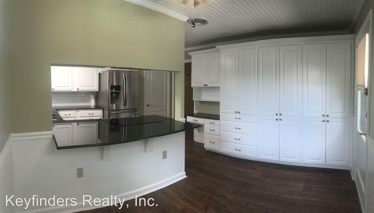 8675 Forest Hill Drive - Photo 3 of 23
