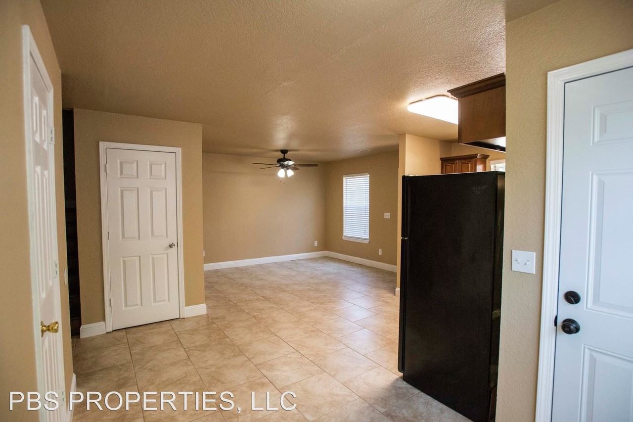 North Dawn Drive - Photo 3 of 18