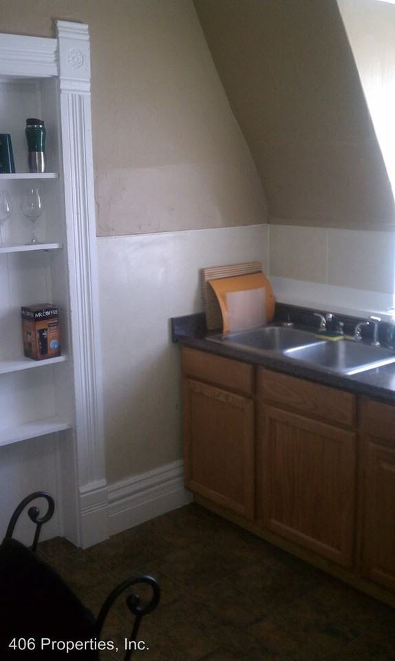 517 Broadway - Photo 2 of 8