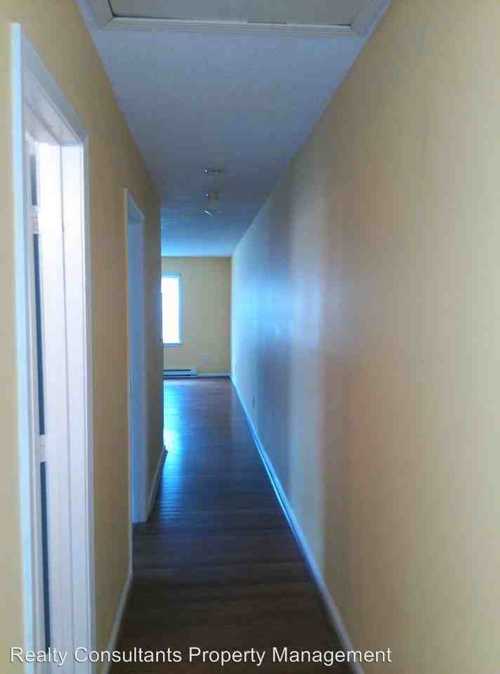 East Bragg Street - Photo 3 of 14