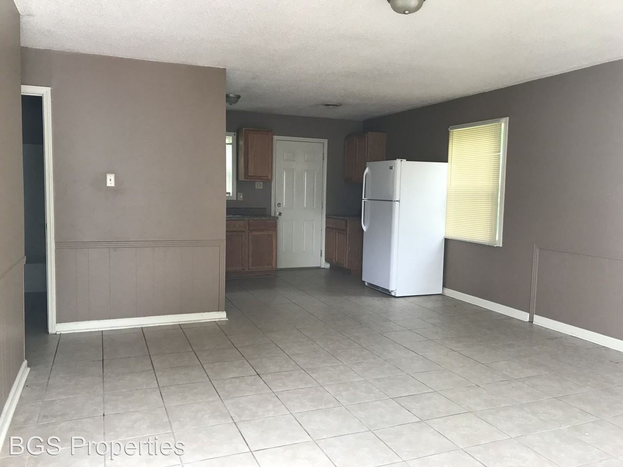 701-705 Forrest St - Photo 2 of 6