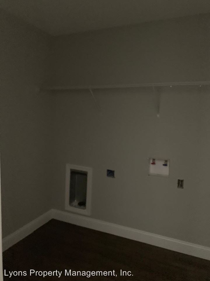 4949 Diamond Dr - Photo 3 of 23