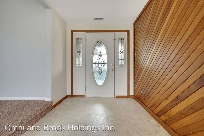 111 E Schuykill Rd - Photo 3 of 16