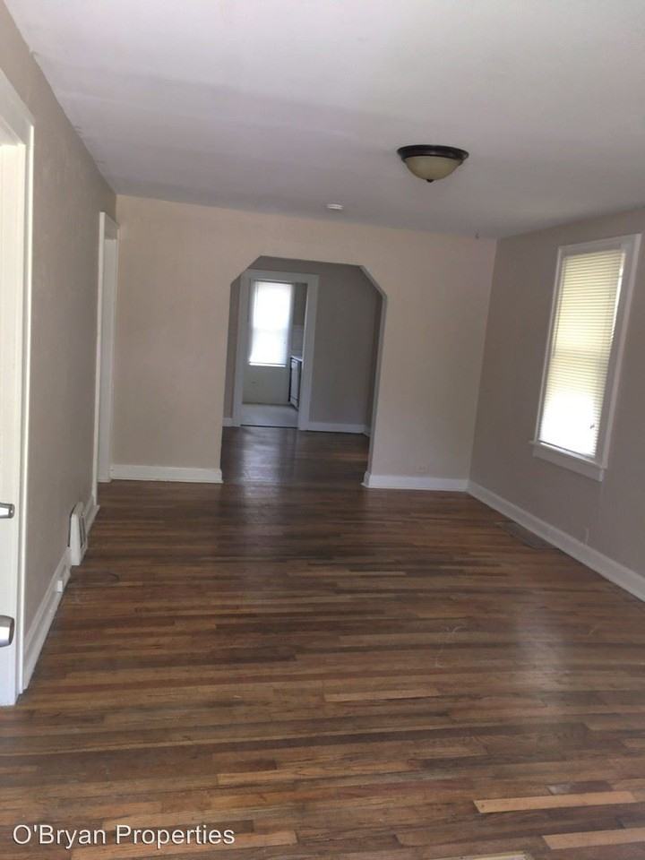 2701 S. 36th St. - Photo 2 of 7