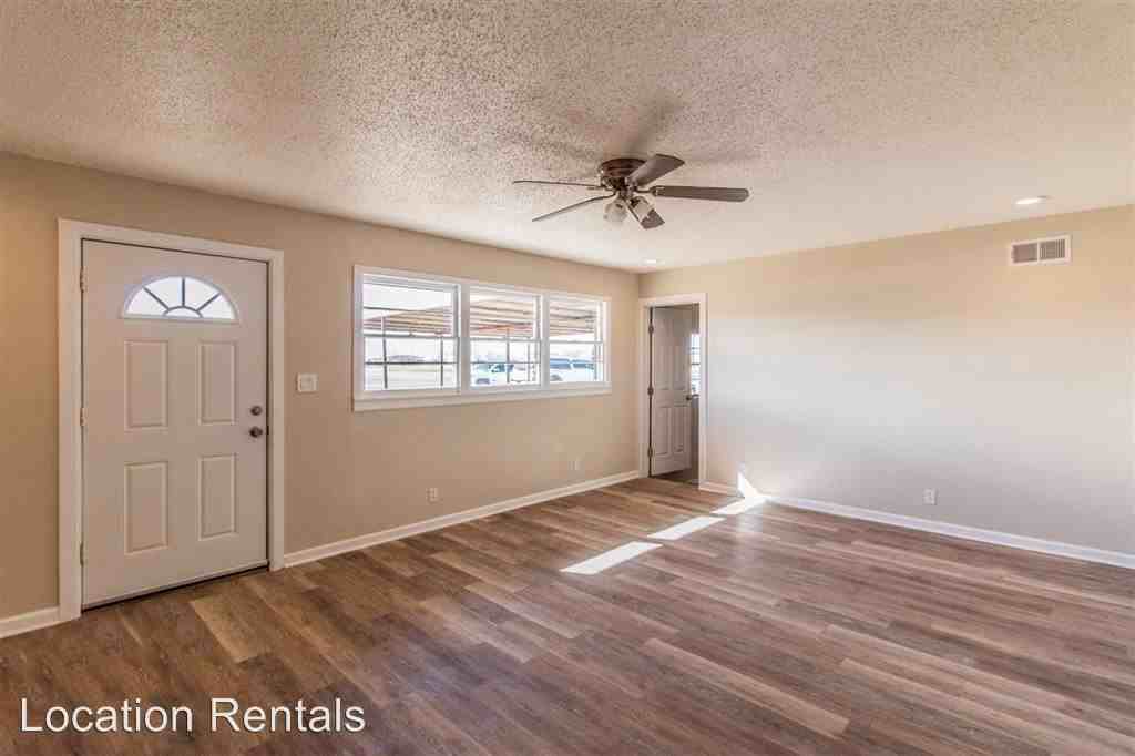 6301 E Fm 40 - Photo 2 of 21