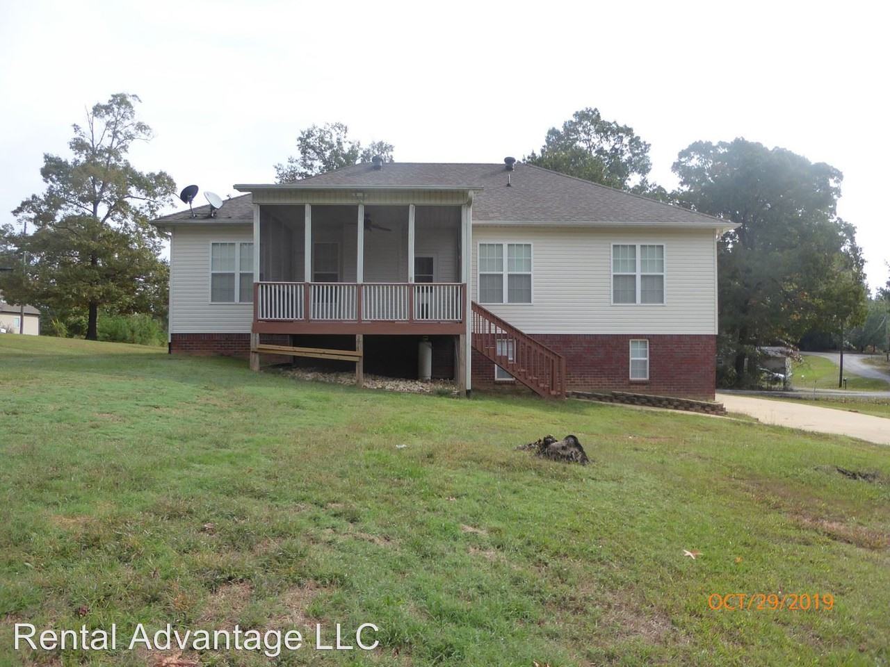 154 Hunter Dr - Photo 2 of 14