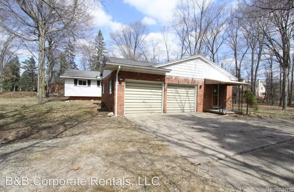 4750 Belzair Dr - Photo 3 of 22