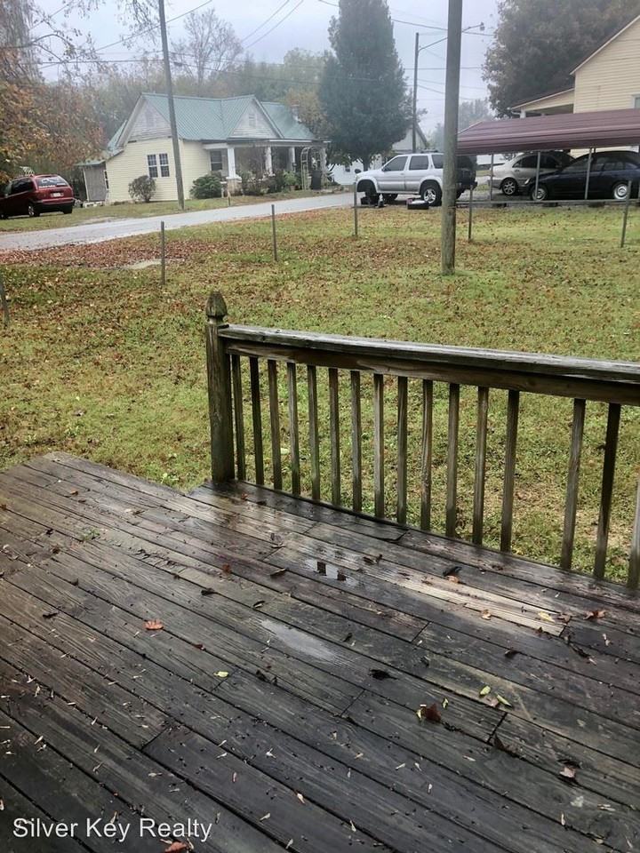 1014 Wright Street - Photo 3 of 16