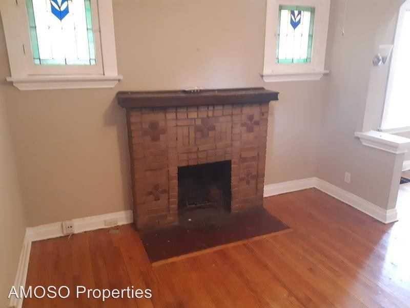 215 Emerling Dr - Photo 2 of 13