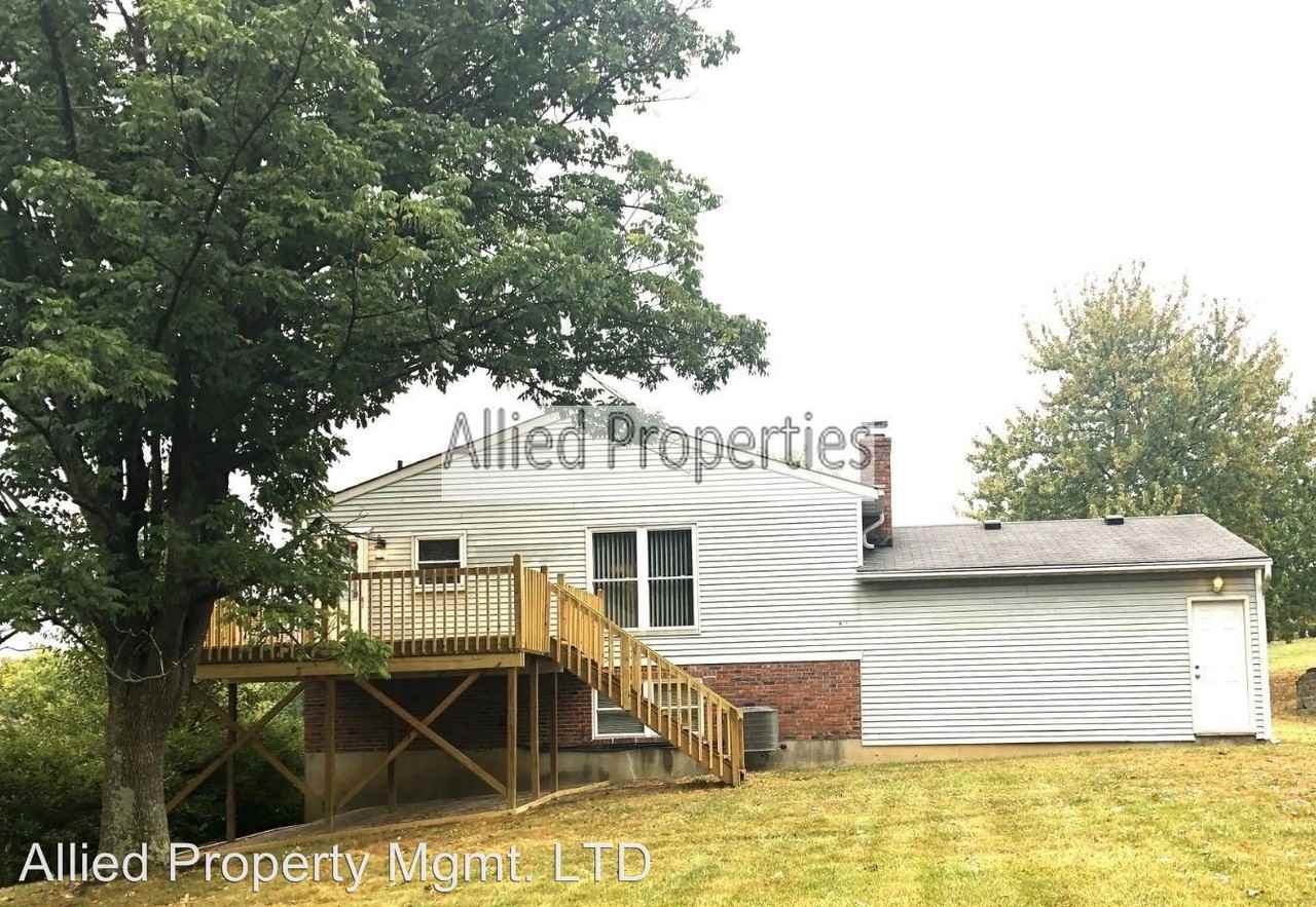 5 Fall River Ct. - Photo 2 of 24